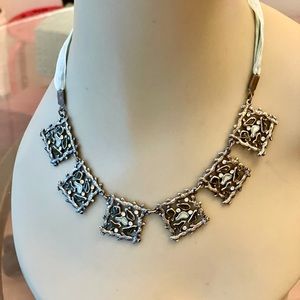 Fashion necklace